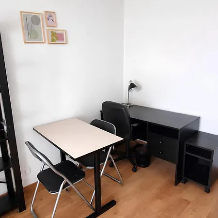 Calme Rdc Chu Parking Sécurisé Apartamento